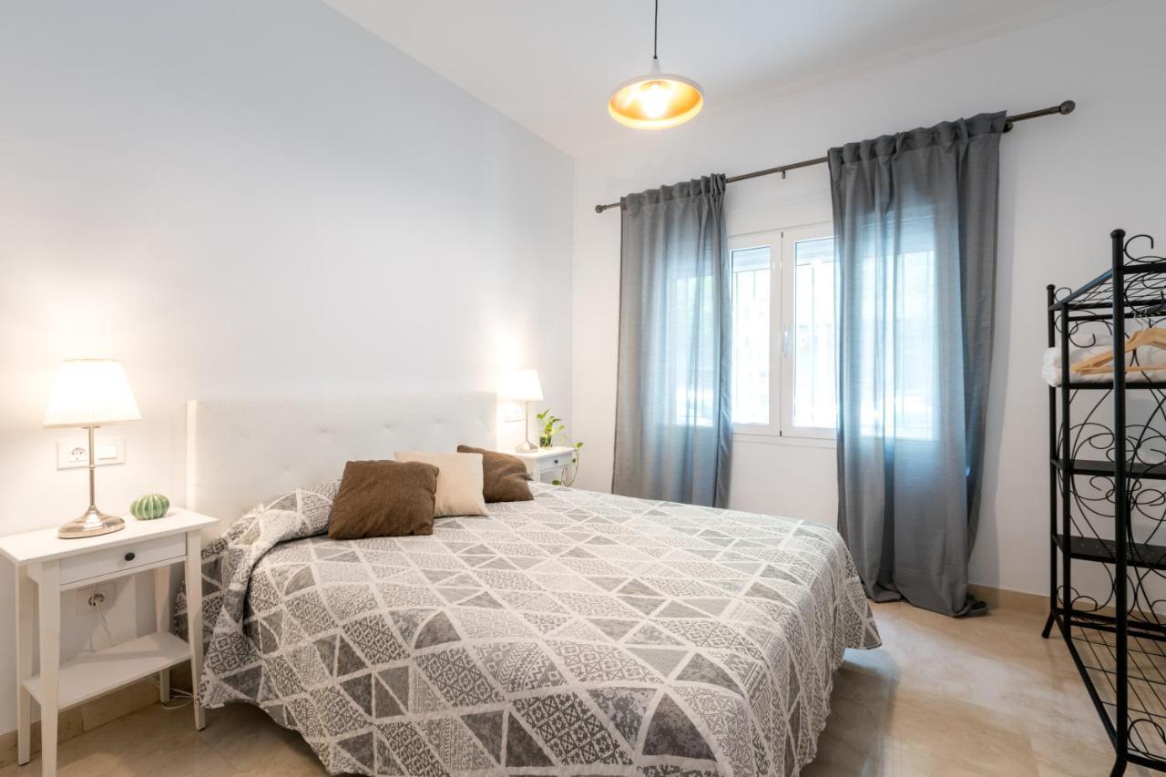 Pr Plaza De Espana Amplio Apartamento 5D 3B Aparcamiento Incluido Sevilla Buitenkant foto