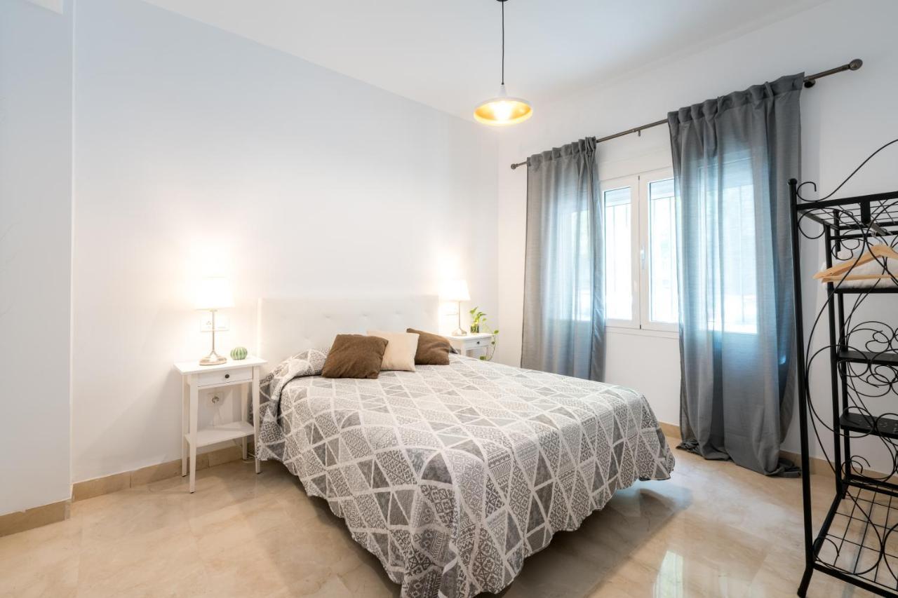 Pr Plaza De Espana Amplio Apartamento 5D 3B Aparcamiento Incluido Sevilla Buitenkant foto