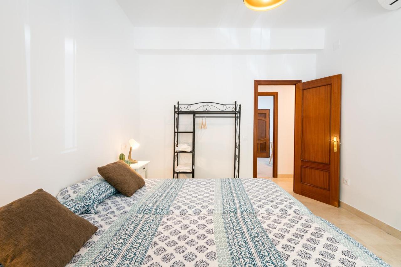 Pr Plaza De Espana Amplio Apartamento 5D 3B Aparcamiento Incluido Sevilla Buitenkant foto